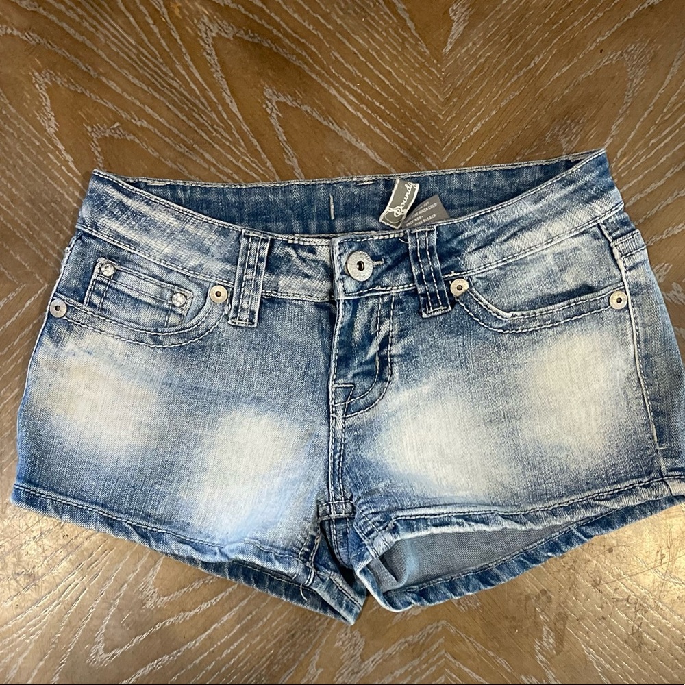 Denim shorts with bejeweled pockets